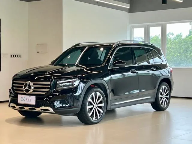 Mercedes-Benz GLB 2024 GLB 220 Estilo de moda exterior foto 1 Mercedes-Benz GLB 2024 GLB 220 Estilo de moda exterior foto 1