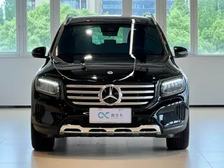 Mercedes-Benz GLB 2024 GLB 220 Estilo de moda exterior foto 2 Mercedes-Benz GLB 2024 GLB 220 Estilo de moda exterior foto 2