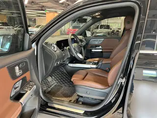 Mercedes-Benz GLB 2024 GLB 220 Estilo de moda exterior foto 8 Mercedes-Benz GLB 2024 GLB 220 Estilo de moda exterior foto 8