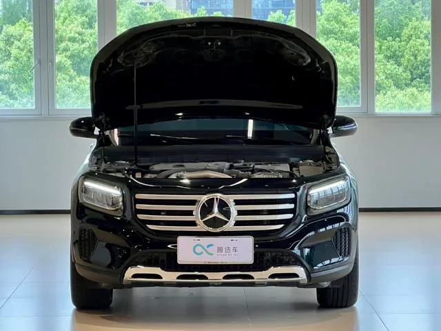 Mercedes-Benz GLB 2024 GLB 220 Estilo de moda interior foto 15 Mercedes-Benz GLB 2024 GLB 220 Estilo de moda interior foto 15