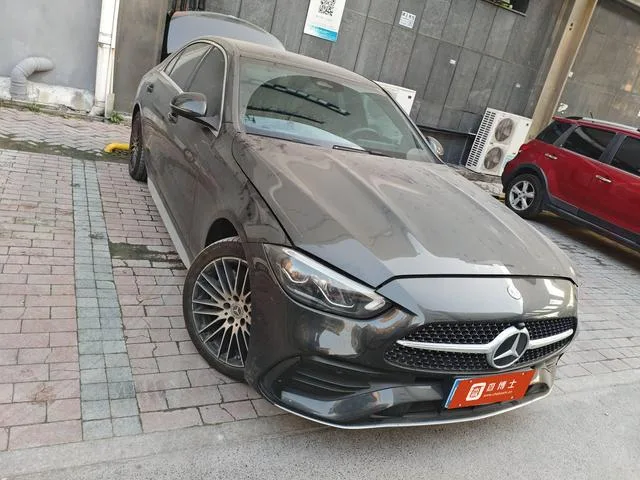 Mercedes-Benz C-Class 2024 C 260 L Sports version exterior photo 2 Mercedes-Benz C-Class 2024 C 260 L Sports version exterior photo 2