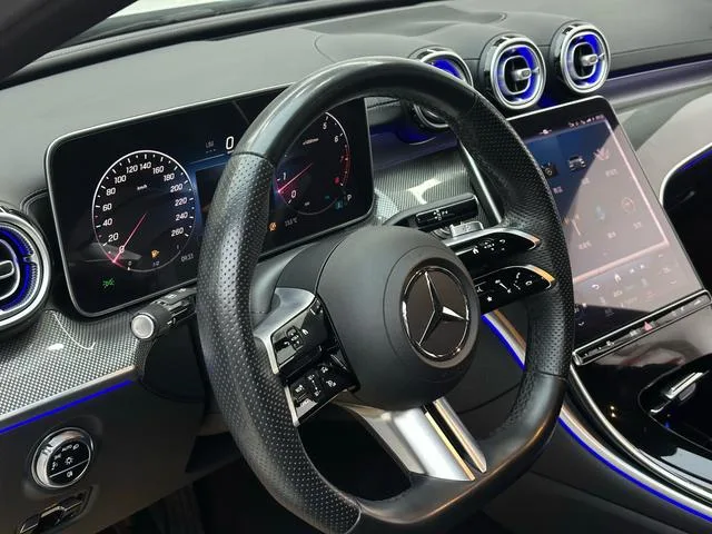 Mercedes-Benz C-Class 2024 C 260 L Edición deportiva Haoye interior foto 19 Mercedes-Benz C-Class 2024 C 260 L Edición deportiva Haoye interior foto 19