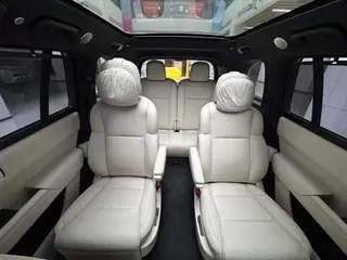Li Auto L9 2022 Max Edición interior foto 17