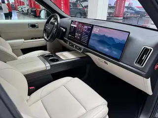 Li Auto L9 2022 Max Edición interior foto 20