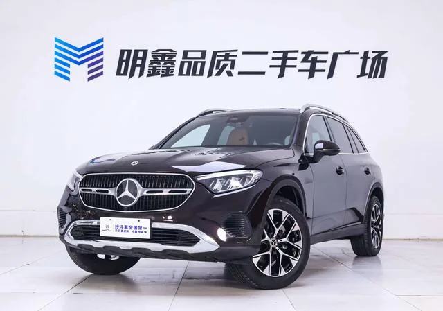 Mercedes-Benz GLC 2023 GLC 260 L 4MATIC Dynamic 5 seat exterior photo 1 Mercedes-Benz GLC 2023 GLC 260 L 4MATIC Dynamic 5 seat exterior photo 1