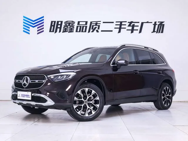 Mercedes-Benz GLC 2023 GLC 260 L 4MATIC Dynamic 5 seat exterior photo 3 Mercedes-Benz GLC 2023 GLC 260 L 4MATIC Dynamic 5 seat exterior photo 3