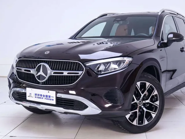 Mercedes-Benz GLC 2023 GLC 260 L 4MATIC Dynamic 5 seat exterior photo 4 Mercedes-Benz GLC 2023 GLC 260 L 4MATIC Dynamic 5 seat exterior photo 4