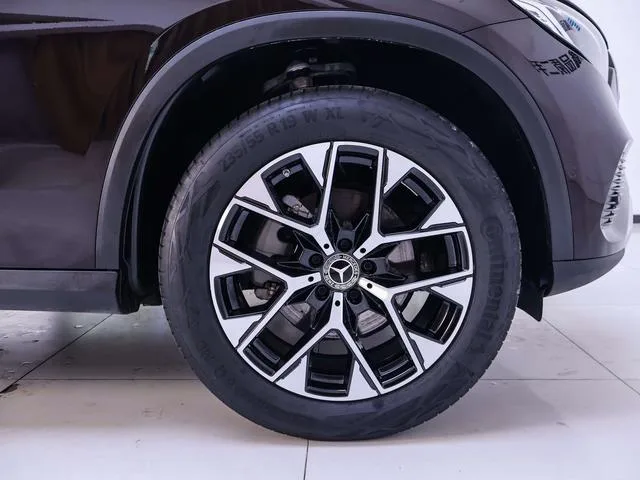 Mercedes-Benz GLC 2023 GLC 260 L 4MATIC Dynamic 5 seat exterior photo 7 Mercedes-Benz GLC 2023 GLC 260 L 4MATIC Dynamic 5 seat exterior photo 7