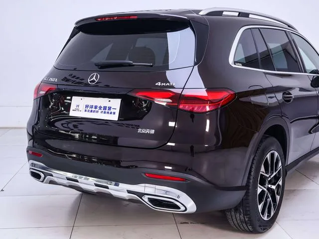 Mercedes-Benz GLC 2023 GLC 260 L 4MATIC Dynamic 5 seat exterior photo 9 Mercedes-Benz GLC 2023 GLC 260 L 4MATIC Dynamic 5 seat exterior photo 9