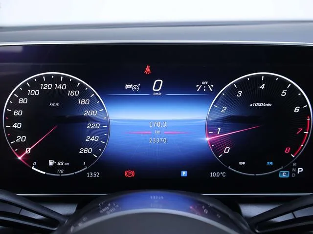 Mercedes-Benz GLC 2023 GLC 260 L 4MATIC Dynamic 5 seat interior photo 16 Mercedes-Benz GLC 2023 GLC 260 L 4MATIC Dynamic 5 seat interior photo 16