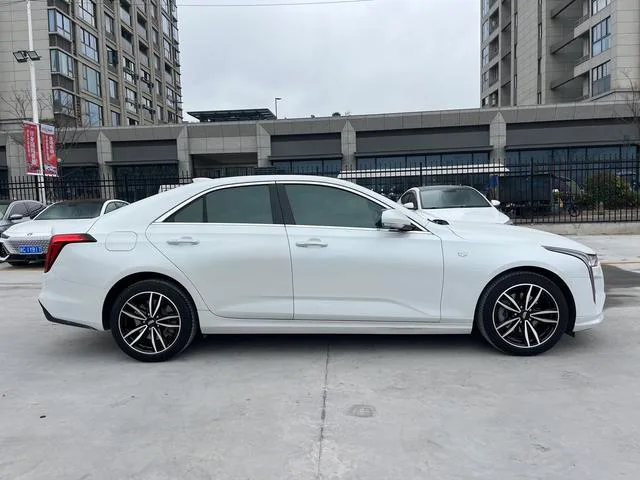 Cadillac CT4 2023 25T Fashionable Type exterior photo 4 Cadillac CT4 2023 25T Fashionable Type exterior photo 4