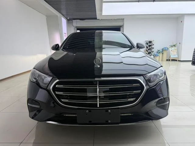 Mercedes-Benz E-Class 2024 Restyling E 300 L Fashionable Passenger car exterior photo 2 Mercedes-Benz E-Class 2024 Restyling E 300 L Fashionable Passenger car exterior photo 2