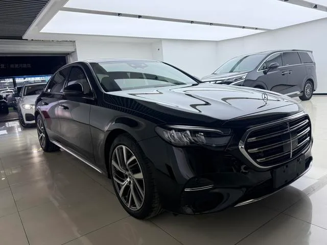 Mercedes-Benz E-Class 2024 Restyling E 300 L Fashionable Passenger car exterior photo 3 Mercedes-Benz E-Class 2024 Restyling E 300 L Fashionable Passenger car exterior photo 3