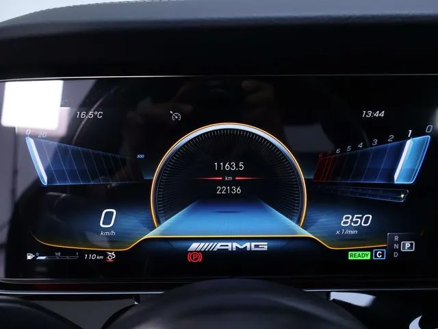 Mercedes-Benz AMG GT 2020 AMG GT 50 Voiture de sport à quatre portes intérieur photo 16 Mercedes-Benz AMG GT 2020 AMG GT 50 Voiture de sport à quatre portes intérieur photo 16