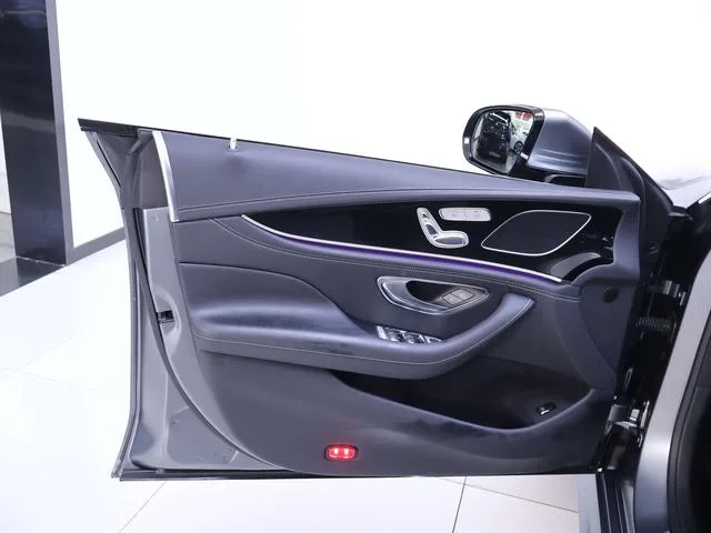 Mercedes-Benz AMG GT 2020 AMG GT 50 Voiture de sport à quatre portes intérieur photo 19 Mercedes-Benz AMG GT 2020 AMG GT 50 Voiture de sport à quatre portes intérieur photo 19