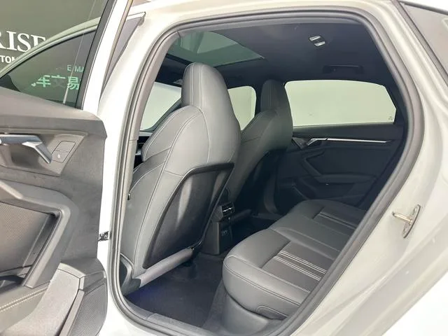 Audi A3 2024 A3L Limousine 35 TFSI Fashion Sport interior photo 6 Audi A3 2024 A3L Limousine 35 TFSI Fashion Sport interior photo 6