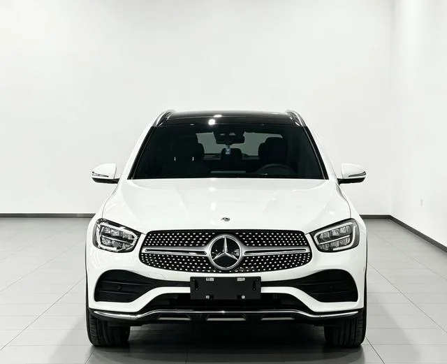 Mercedes-Benz GLC 2022 GLC 300 L 4MATIC Dinámico exterior foto 2 Mercedes-Benz GLC 2022 GLC 300 L 4MATIC Dinámico exterior foto 2
