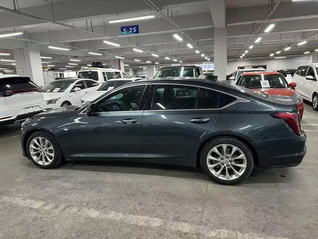 Cadillac CT5 2022 28T Luxury type interior photo 8 Cadillac CT5 2022 28T Luxury type interior photo 8
