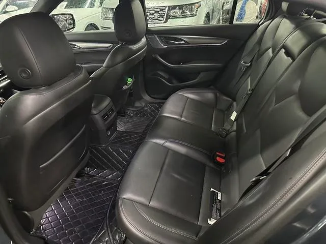 Cadillac CT5 2022 28T Luxury type interior photo 10 Cadillac CT5 2022 28T Luxury type interior photo 10