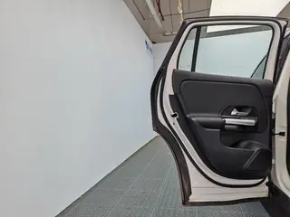 Mercedes-Benz GLA 2023 Reforma GLA 200 interior foto 14 Mercedes-Benz GLA 2023 Reforma GLA 200 interior foto 14