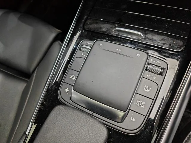 Mercedes-Benz GLA 2023 Reforma GLA 200 interior foto 16 Mercedes-Benz GLA 2023 Reforma GLA 200 interior foto 16