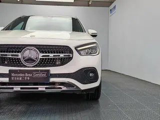 Mercedes-Benz GLA 2023 Reforma GLA 200 interior foto 18 Mercedes-Benz GLA 2023 Reforma GLA 200 interior foto 18