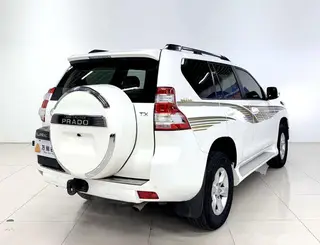 Toyota Prado 2010 4.0L Automatique TX-L extérieur photo 3 Toyota Prado 2010 4.0L Automatique TX-L extérieur photo 3
