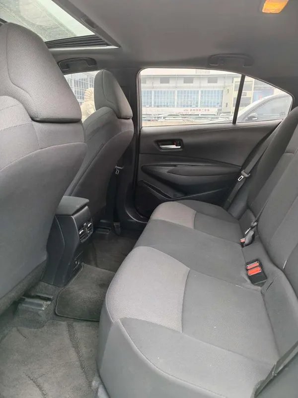 Toyota Levin 2022 185T CVT Versión de tecnología interior foto 10
