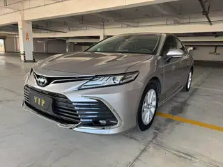 Toyota Camry 2023 2.0G Роскошная версия