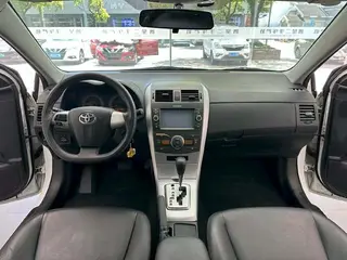 Toyota Corolla 2013 Special Edition 1.6L Auto to Cool GL exterior photo 5 Toyota Corolla 2013 Special Edition 1.6L Auto to Cool GL exterior photo 5