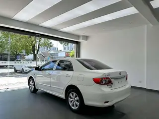 Toyota Corolla 2013 Special Edition 1.6L Auto to Cool GL interior photo 7 Toyota Corolla 2013 Special Edition 1.6L Auto to Cool GL interior photo 7