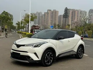 Toyota IZOA 2018 2.0L Versión Yichi País V exterior foto 1 Toyota IZOA 2018 2.0L Versión Yichi País V exterior foto 1