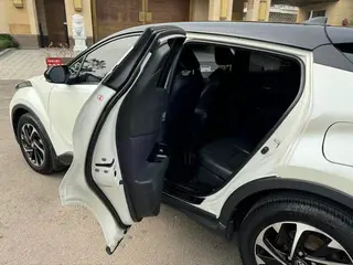 Toyota IZOA 2018 2.0L Versión Yichi País V interior foto 20 Toyota IZOA 2018 2.0L Versión Yichi País V interior foto 20