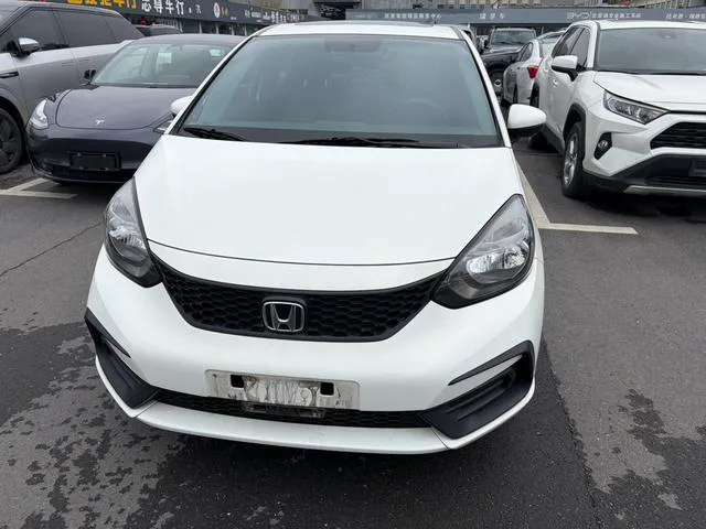 Honda Fit 2022 1.5L CVT Tide Skylight Edition exterior photo 2 Honda Fit 2022 1.5L CVT Tide Skylight Edition exterior photo 2