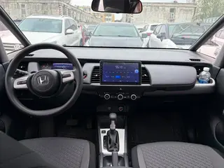 Honda Fit 2022 1.5L CVT Tide Skylight Edition interior photo 9 Honda Fit 2022 1.5L CVT Tide Skylight Edition interior photo 9