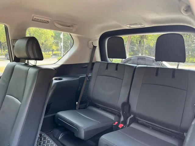 Toyota Prado 2018 3.5L Automatic TX-L Rear spare wheel exterior photo 7 Toyota Prado 2018 3.5L Automatic TX-L Rear spare wheel exterior photo 7