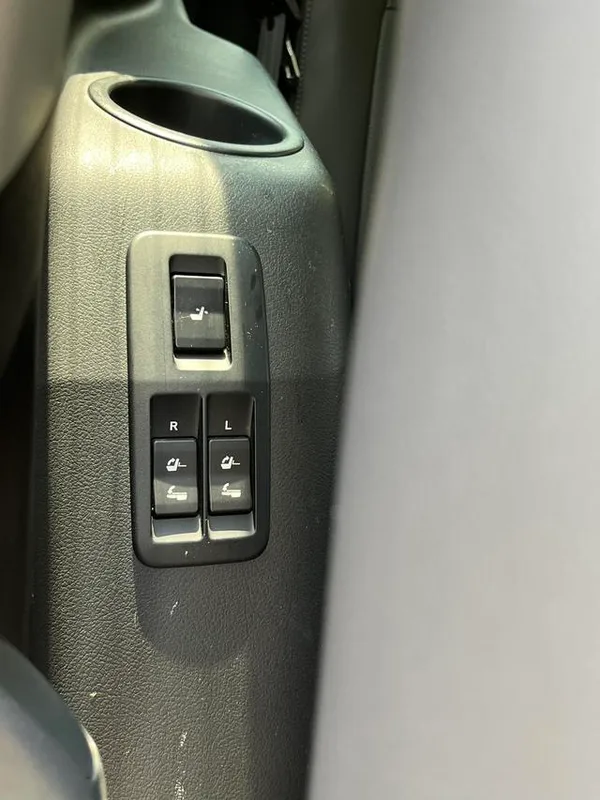 Toyota Prado 2018 3.5L Automatic TX-L Rear spare wheel interior photo 19 Toyota Prado 2018 3.5L Automatic TX-L Rear spare wheel interior photo 19