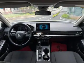Honda Civic 2022 240TURBO CVT Dynamic Edition interior photo 11 Honda Civic 2022 240TURBO CVT Dynamic Edition interior photo 11