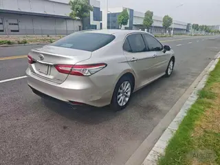 Toyota Camry 2018 2.0G Edición de lujo exterior foto 3