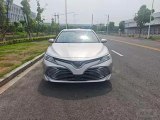 Toyota Camry 2018 2.0G Edición de lujo exterior foto 4