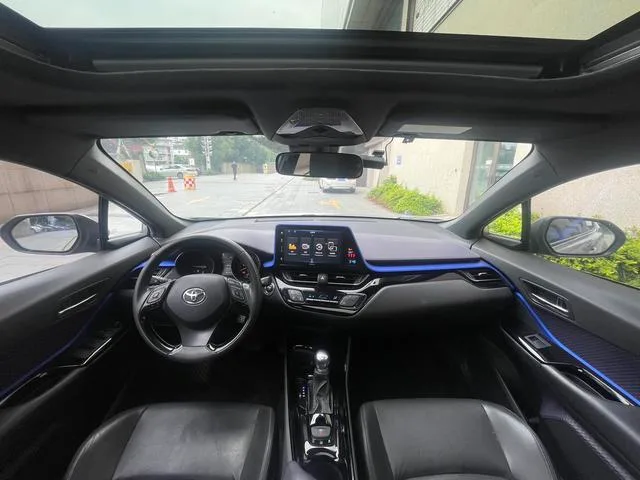 Toyota IZOA 2020 2.0L Version Yichi extérieur photo 6 Toyota IZOA 2020 2.0L Version Yichi extérieur photo 6