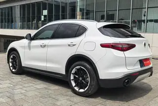 Alfa Romeo Stelvio 2017 2.0T 200HP Luxury Edition exterior photo 6 Alfa Romeo Stelvio 2017 2.0T 200HP Luxury Edition exterior photo 6