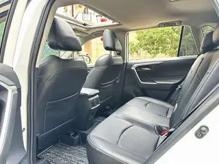Toyota RAV4 2021 2.0L CVT Mode à deux roues motrices Plus Version extérieur photo 10