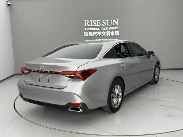 Toyota Avalon 2019 2.0L Edición de lujo País VI exterior foto 5 Toyota Avalon 2019 2.0L Edición de lujo País VI exterior foto 5
