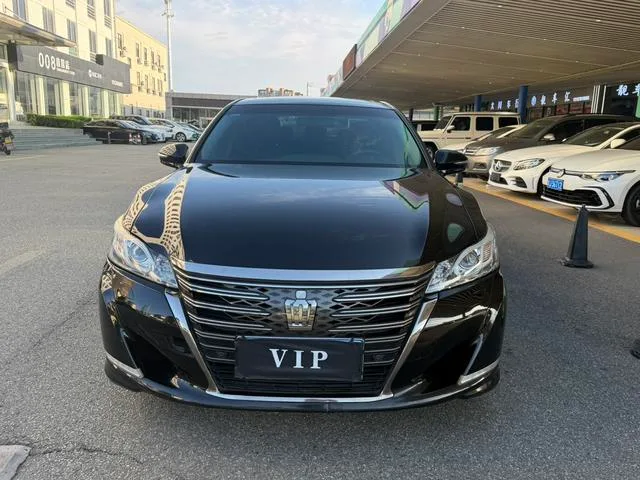 Toyota Crown 2018 2.0T Version mode extérieur photo 2 Toyota Crown 2018 2.0T Version mode extérieur photo 2