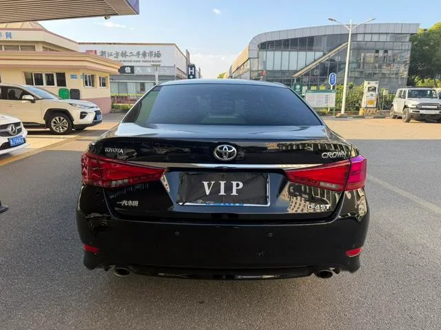 Toyota Crown 2018 2.0T Version mode intérieur photo 8 Toyota Crown 2018 2.0T Version mode intérieur photo 8