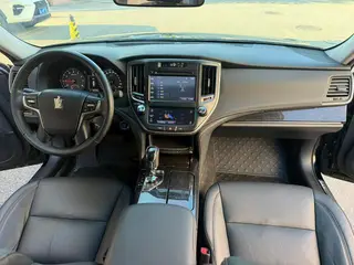 Toyota Crown 2018 2.0T Version mode intérieur photo 11 Toyota Crown 2018 2.0T Version mode intérieur photo 11