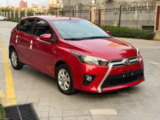 Toyota Yaris L 2015 1.5G Édition spéciale de toit ouvrant automatique extérieur photo 3 Toyota Yaris L 2015 1.5G Édition spéciale de toit ouvrant automatique extérieur photo 3