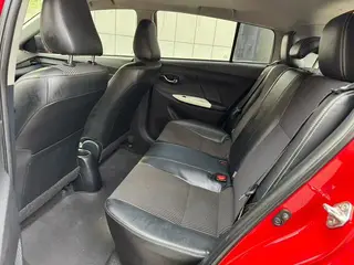 Toyota Yaris L 2015 1.5G Édition spéciale de toit ouvrant automatique intérieur photo 8 Toyota Yaris L 2015 1.5G Édition spéciale de toit ouvrant automatique intérieur photo 8