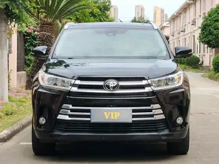 Toyota Highlander 2018 2.0T 4WD Premium Edition 7 Asiento País VI exterior foto 2 Toyota Highlander 2018 2.0T 4WD Premium Edition 7 Asiento País VI exterior foto 2